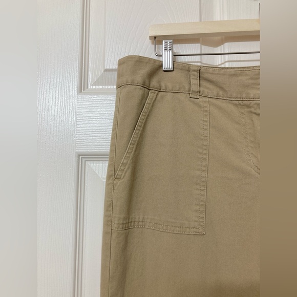 LOFT Women’s Tan Stretch Cotton Straight Leg Cargo Pants Size 12 Utility Grunge - Picture 4 of 10